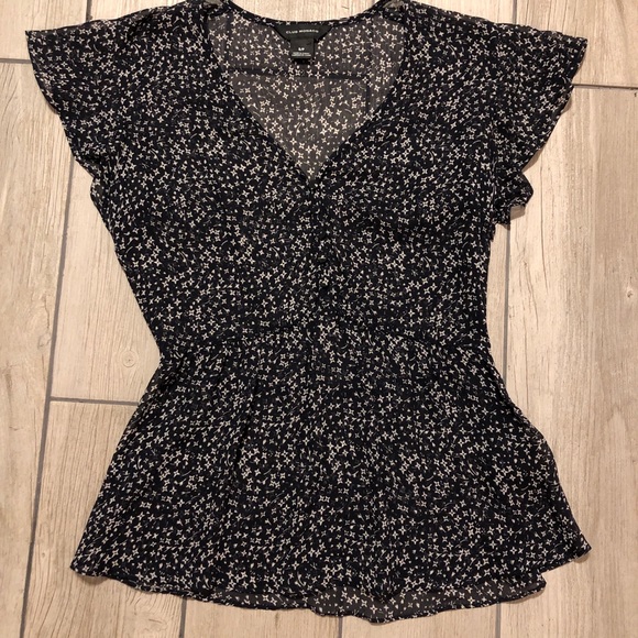 Club Monaco silk blouse floral print buttons S - Picture 5 of 8